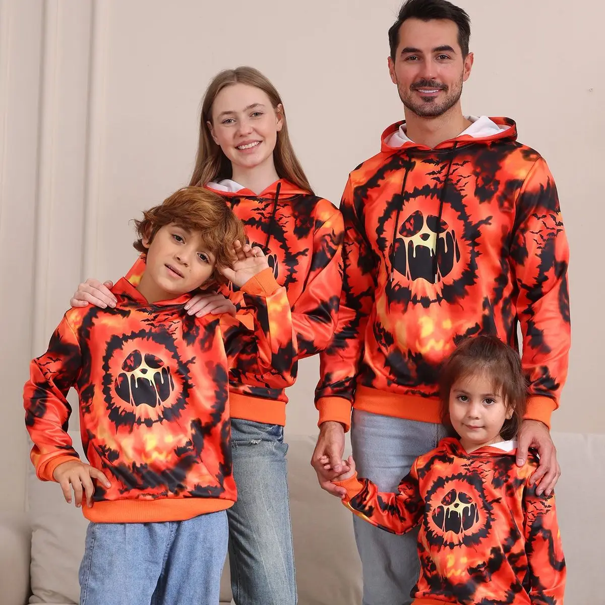 

2024 certification of European and American boys, girls, men's and women's family long-sleeved cross-border Halloween fashio