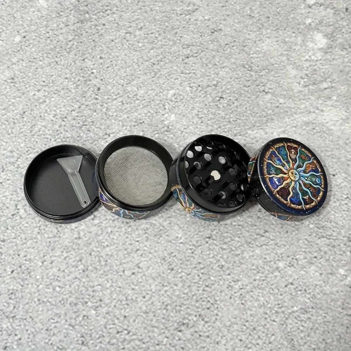 1.6/2インチ サンカラーメタルハーブグラインダー グラス シガー タバコ バニラ ローバッドグラインダー ミル モルタル 4層 喫煙用具