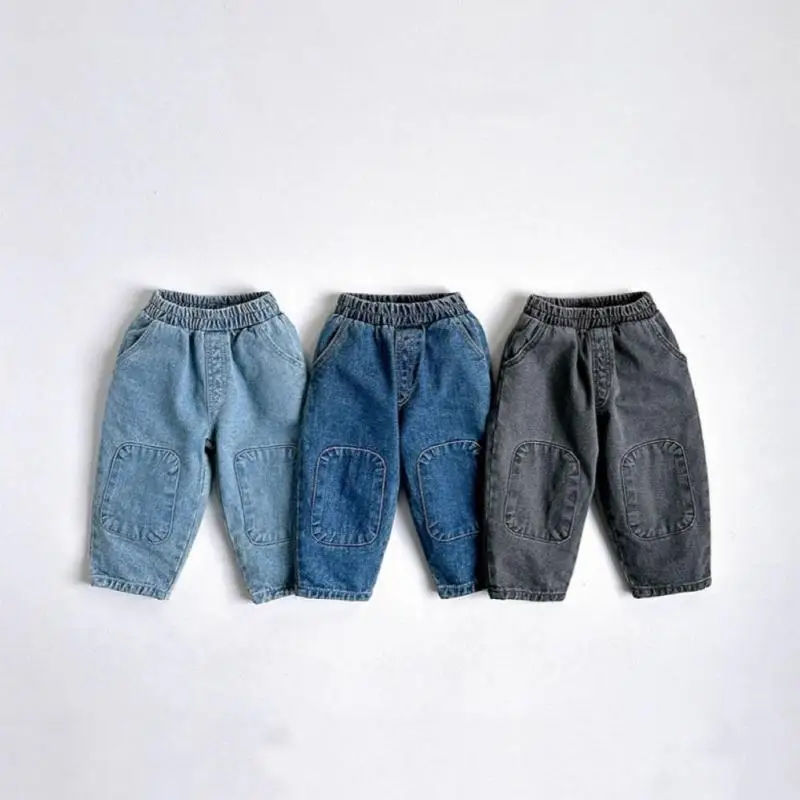 

2025 Autumn New Baby Denim Trousers Solid Girls Loose Pants Infant Toddler Casual Pants Fashion Boys Patch Jeans Baby Clothes