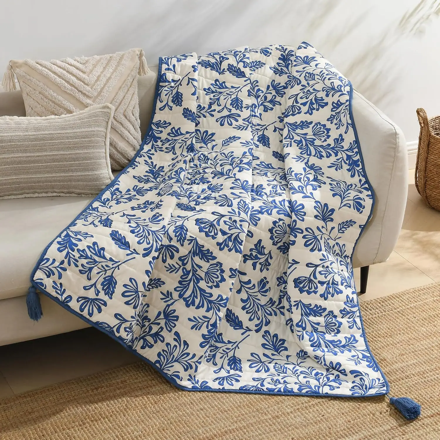 بطانية رمي مبطنة فائقة النعومة مغسولة مسبقًا، شرابات مطبوعة بالزهور مهدب باللونين الأزرق والأبيض، بطانية ريفية أنيقة #1