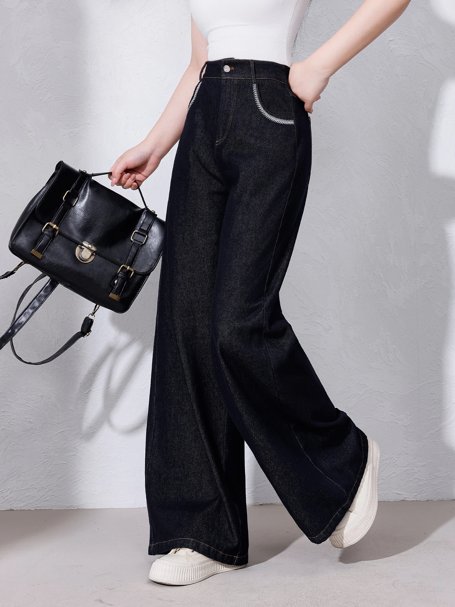 

Теплые широкие джинсы с высокой талией из хлопкового денима для женщин больших размеров: комфортные, стройнящие, фасон буткат, для зимы