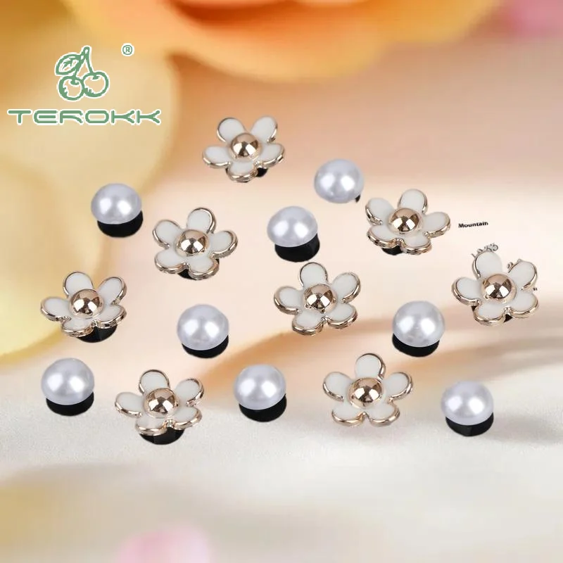 

"Stylish 16pcs Pearl Daisy 3D Charms; Summer Shoe Decor Hole Accessories with Fashionable Buckle"