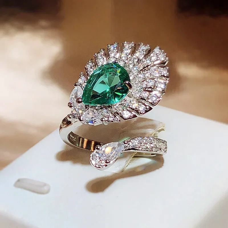 Vintage Luxury Premium Green AAA Zirconia Opening Adjustable Peacock Screen Adjustable Ring Women's Cocktail Anniversary Jewelry