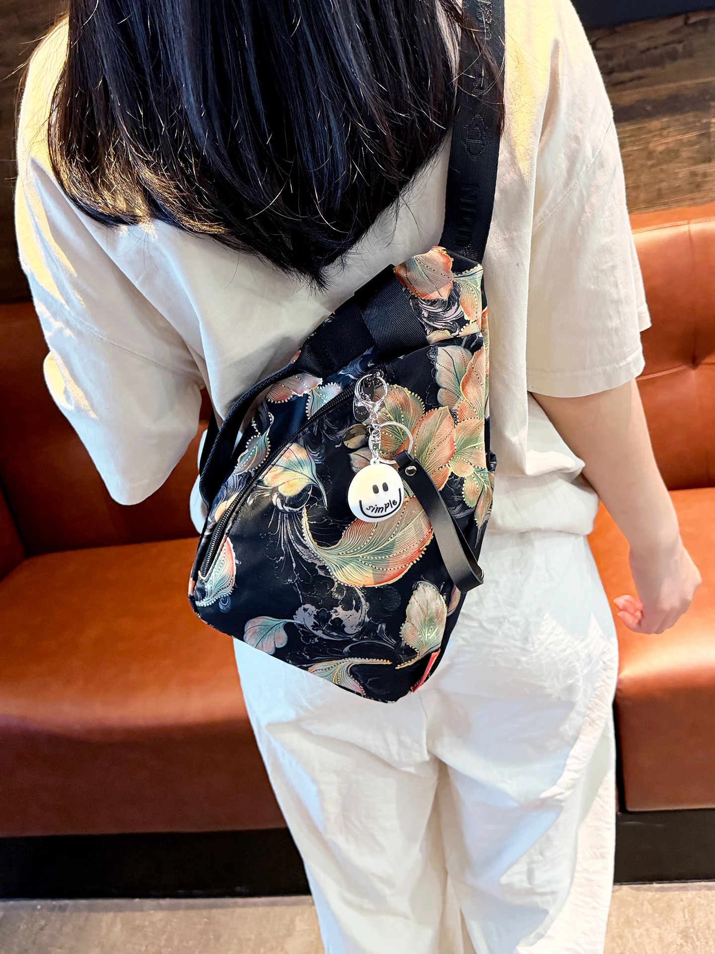 casual-floral-print-women's-crossbody-bag-lightweight-waterproof-travel-bag-suitable-for-cycling-and-hiking-versatile-and-sty
