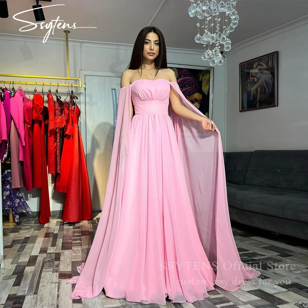 SSYTENS Gaun Malam A-line Gaun Prom Kustom Sifon Merah Muda Wanita Gaun Acara Khusus Panjang Selantai Berlipat Bahu Terbuka