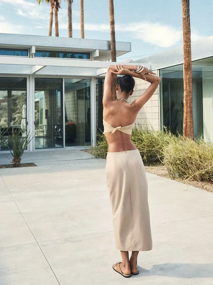 กระโปรงทรงเอเอวสูงแบบใหม่สำหรับฤดูร้อน กระโปรงพลีทข้างเรียบง่าย กระโปรงทรงเข้ารูป กระโปรงยาวปานกลาง เหมาะสำหรับใส่ไปทำงาน วัสดุ 00%