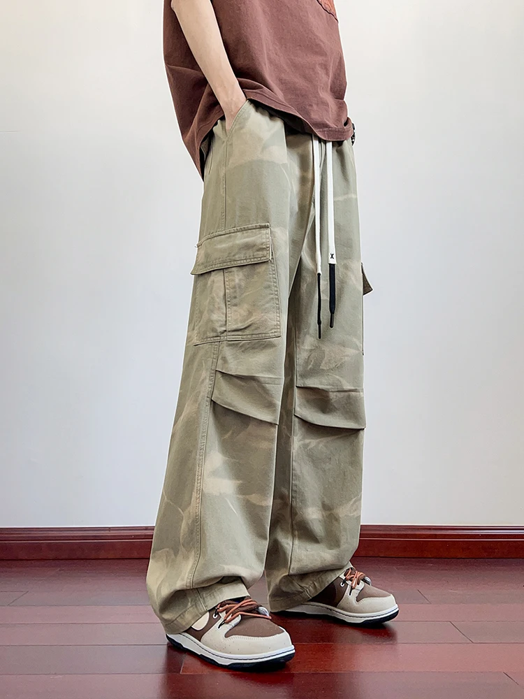メンズ迷彩カーゴパンツ 6 ポケットストリートスタイルウォッシュコットンワイドレッグ Y2K パンツストレートだぶだぶのワークパンツ 8XL
