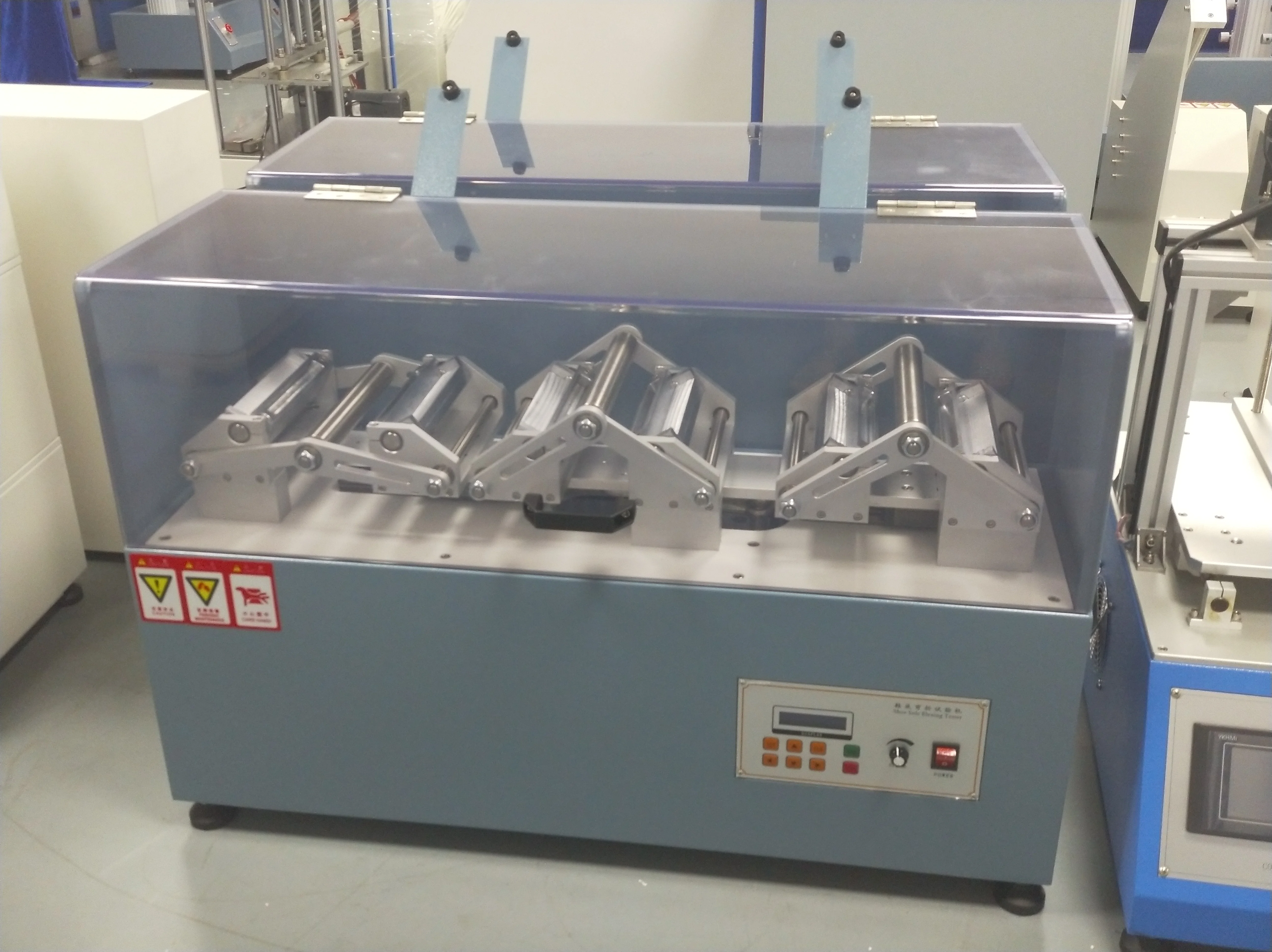 Zhongli Instrument Lab Leather Shoes Testing Machine SATRA TM161 Vertical Whole Shoes Sole bending Flex Tester