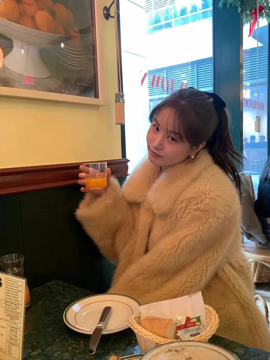 

Winter 2025 Dongdaemun Ouce Korean Sle Women's Mid-Length Fur Coat Warmth Simulation Leather Outerwear Long Sve Coat