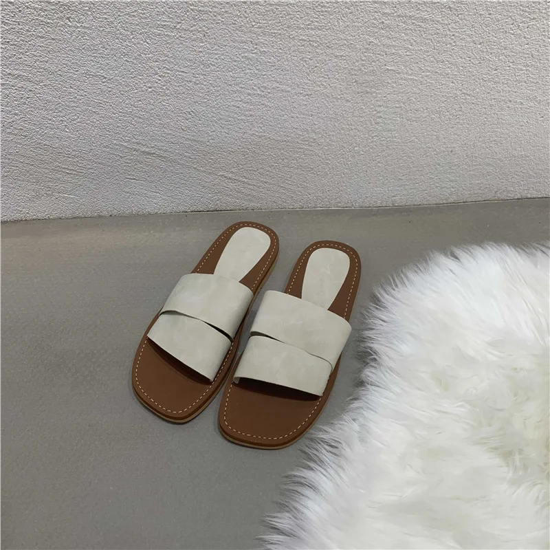 Rubberen Slippers Schoenen Glijbanen Mode Lage Ondiepe Zomer Klompen Vrouw Luxe Strand Platte Hoefhakken Pu Rome Platte Schoenen Femal