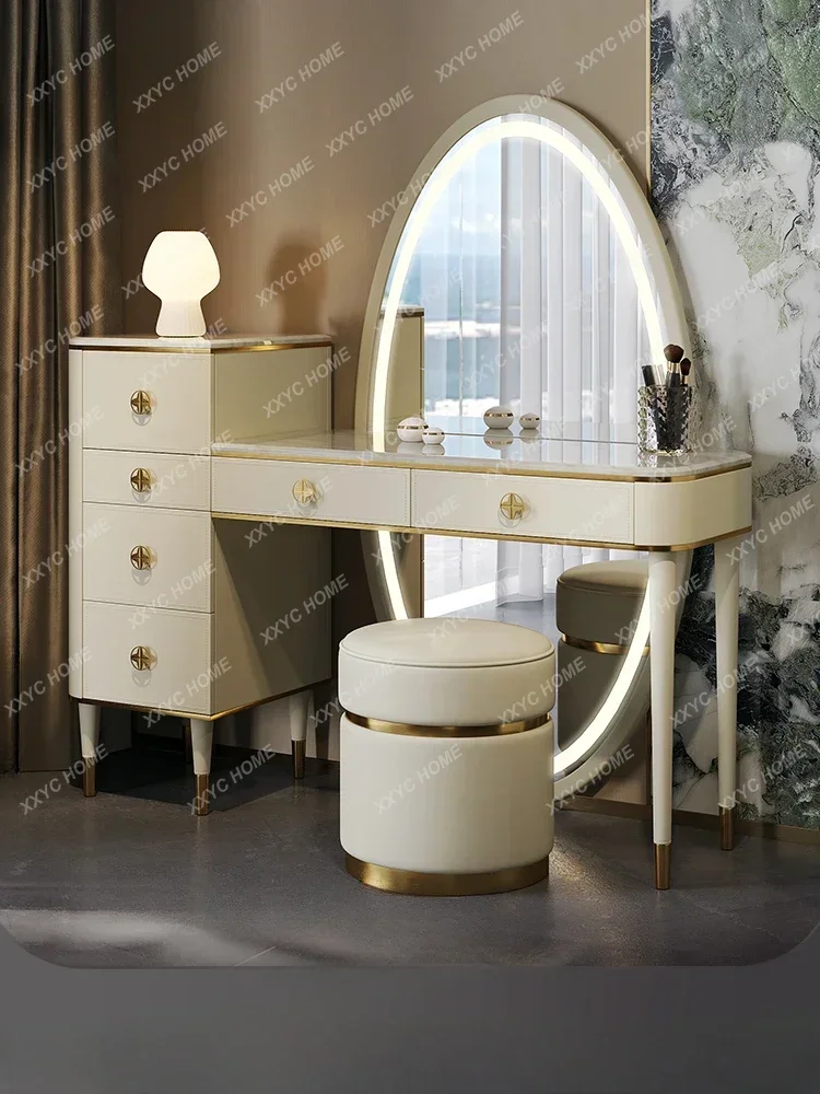 

Туалетный столик Спальня Маленькая квартира Мраморное хранилище Встроенный столик для макияжа