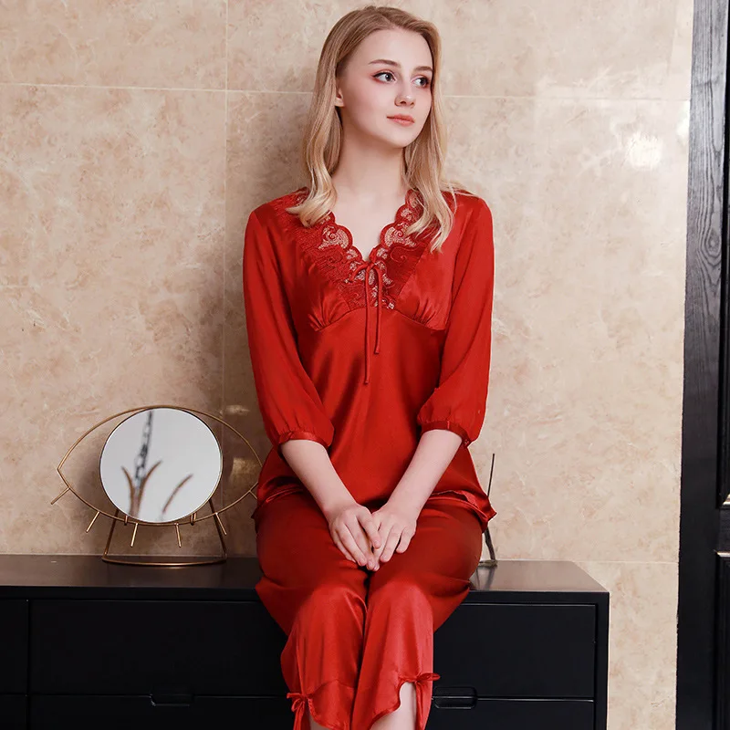 

Sexy Lace 100% Mulberry Silk Short Sleeve Cropped Pants Pyjamas Home Suit Bow Tie Women Pajamas Sets V Neck Casual Pajama Set PJ