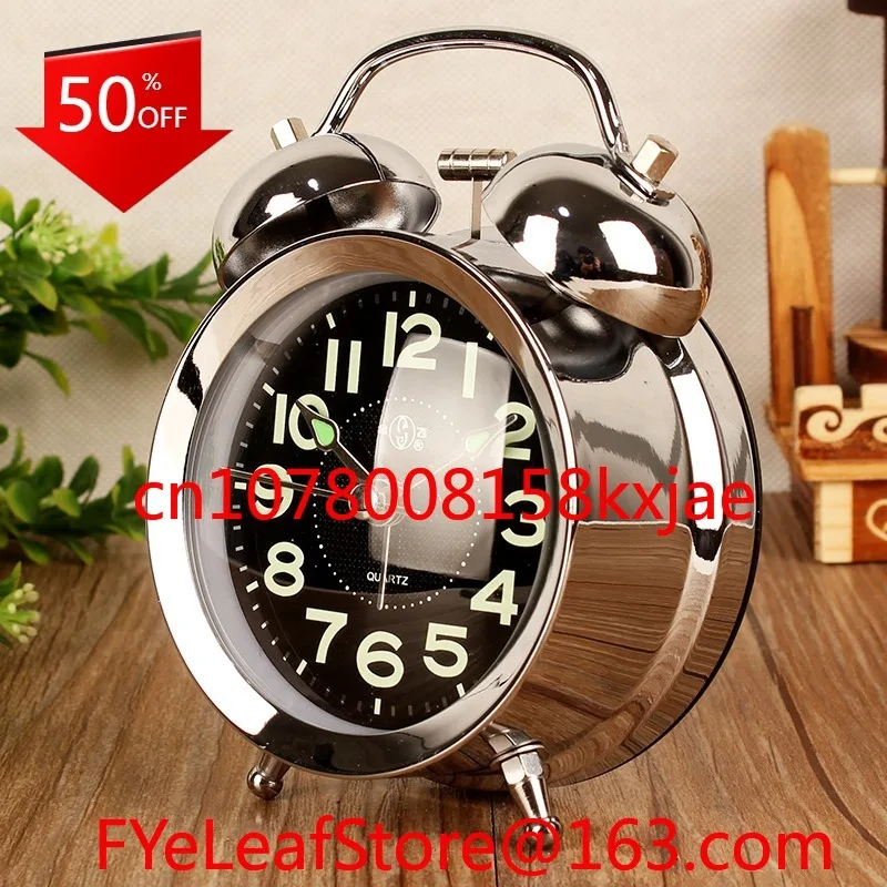 

Retro nostalgic old-fashioned alarm clock luminous mechanical electronic loud sound alarm clock