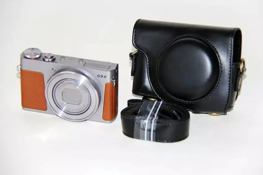 CozyShot レザーカメラケースバッググリップストラップキヤノン