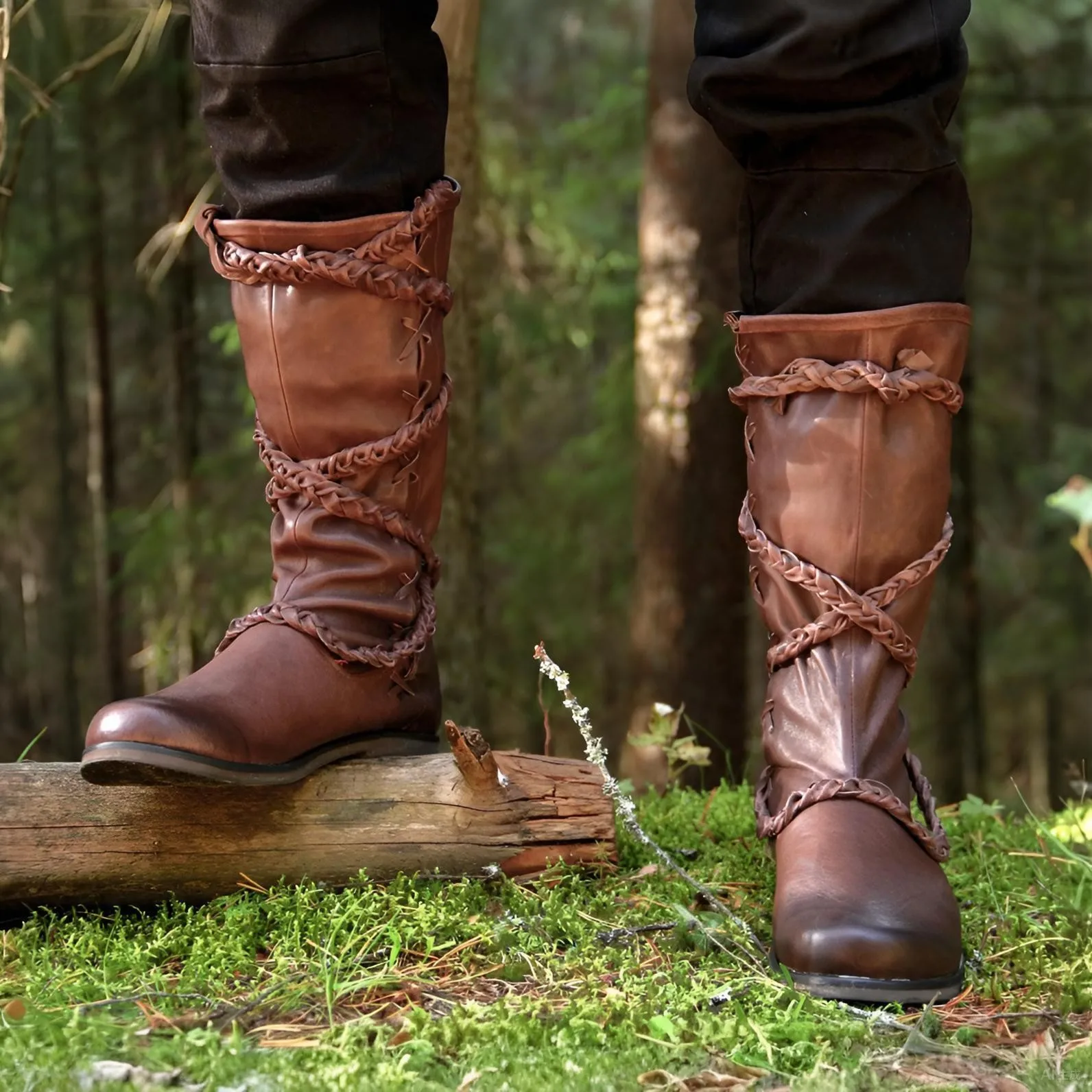 

Men's Brown Leather Knee-High Boots Braided Lace-Up Design Durable Sole Outdoor Adventure Style Footwear for Casual Nature Looks