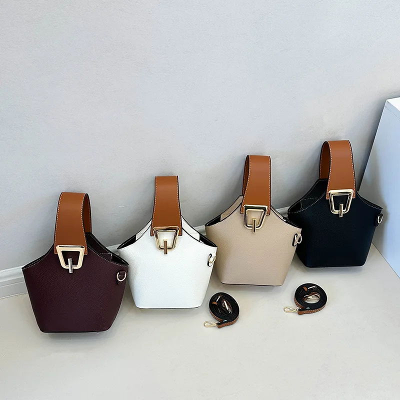 

Luxury Designer Handbag Purses 2025 New in Vintage Zipper Commute Single Shoulder Crossbody Bag