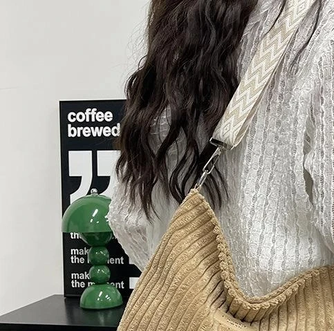 

Women's Corduroy Shoulder Bag, Solid Color Handbag, Fixed Shoulder Strap, Zipper Closure, Large Capacity, Simple and Fashion