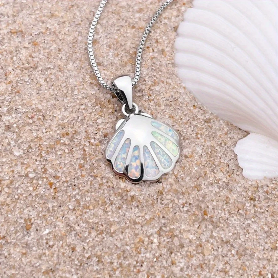 1PC Fashion Creative Shell Necklace Ocean Style Shell Pendant Women\'s Jewelry Perfect Gift for Lovers Mothers and Friends