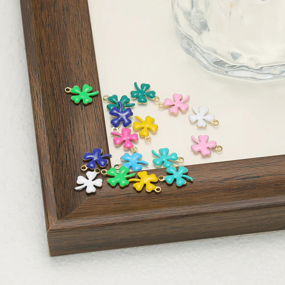 20 قطعة الفولاذ المقاوم للصدأ المينا البرسيم زهرة سحر محظوظ المعلقات DIY بها بنفسك النساء صنع المجوهرات ل القلائد أساور اكسسوارات