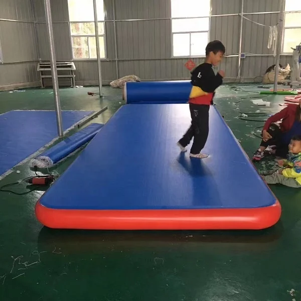 2025 Factory Manufacturing PVC Inflatable Gymnastic Mat 6m Length Tae Kwondo Flip Mat Parkour Multi-Function Air Cushion