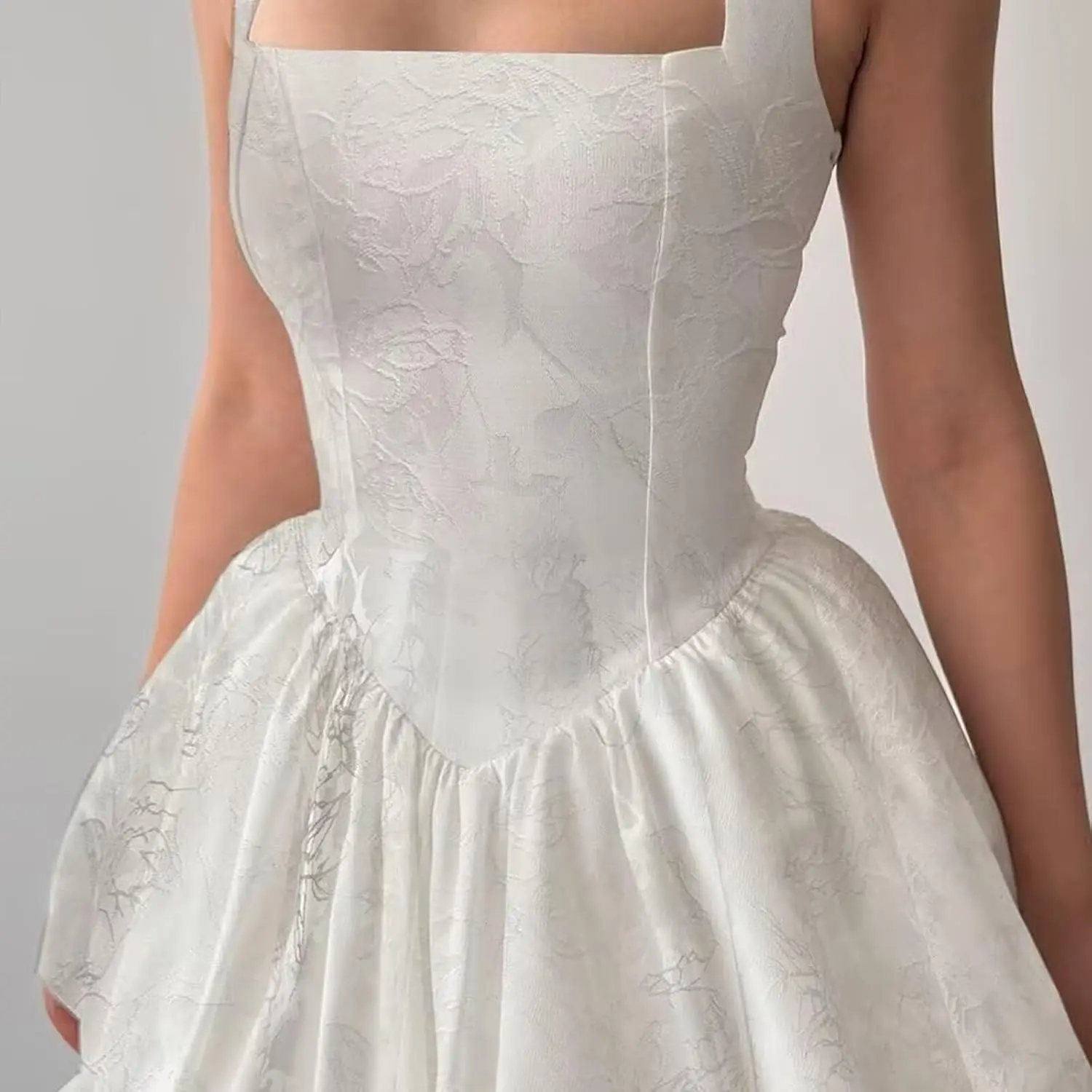 Satijn Jacquard Homecoming Jurken Korte 2025, Halter Mini Bubble Jurk Mouwloze Cocktail Verjaardagsfeestje Jurk Galajurken