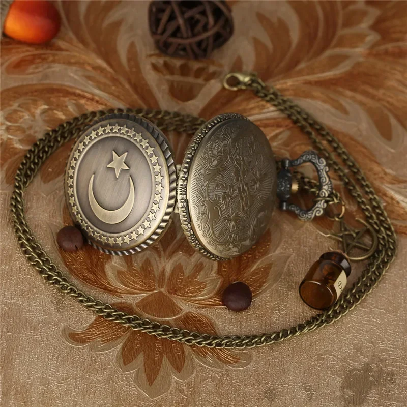 Retro Turkey Flag Design Antique Quartz Pocket Watch Necklace Pendant Chain for Men Women with Moon Star Accessory Timepiece