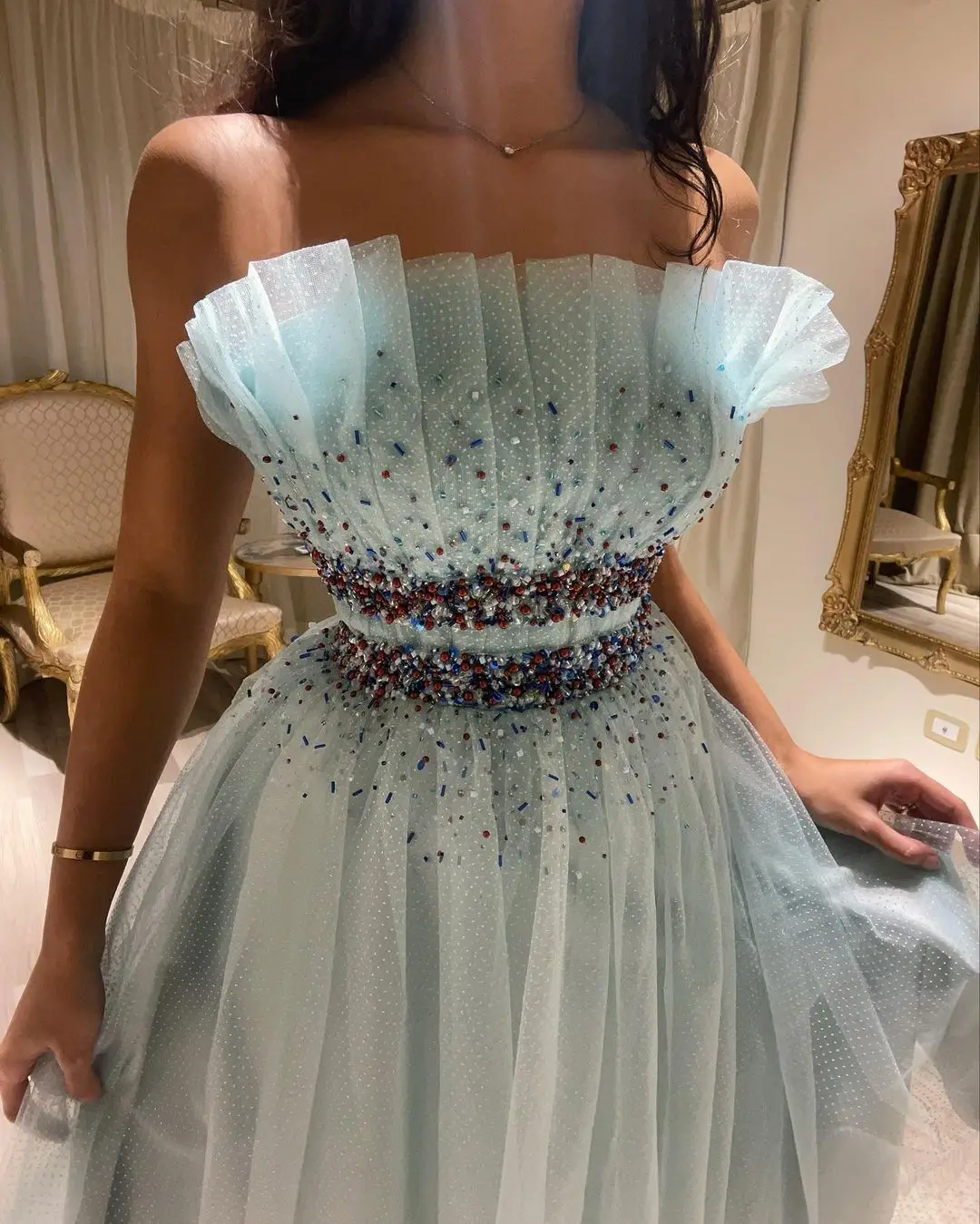 Strapless A-Line Prom Dresses Colorful Beads Knee-length Tulle Sweet New Design Evening Dresses Formal Occasion Party Gown