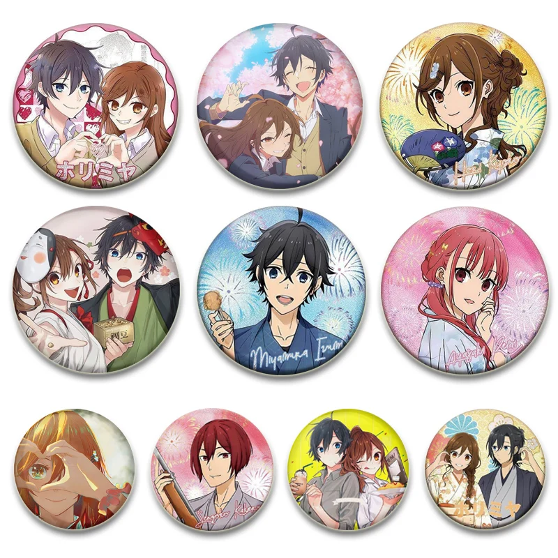 Аниме Horimiya, булавки, милый значок с изображением любви, мультяшный значок Hori Kyōko Miyamura Izumi, броши, нагрудник для рюкзака, одежды, подарков, аксессуары Аниме Horimiya, булавки, милый значок с изображением любви, мультяшный значок Hori Kyōko Miyamura Izumi, броши, нагрудник для рюкзака, одежды, подарков, аксессуары