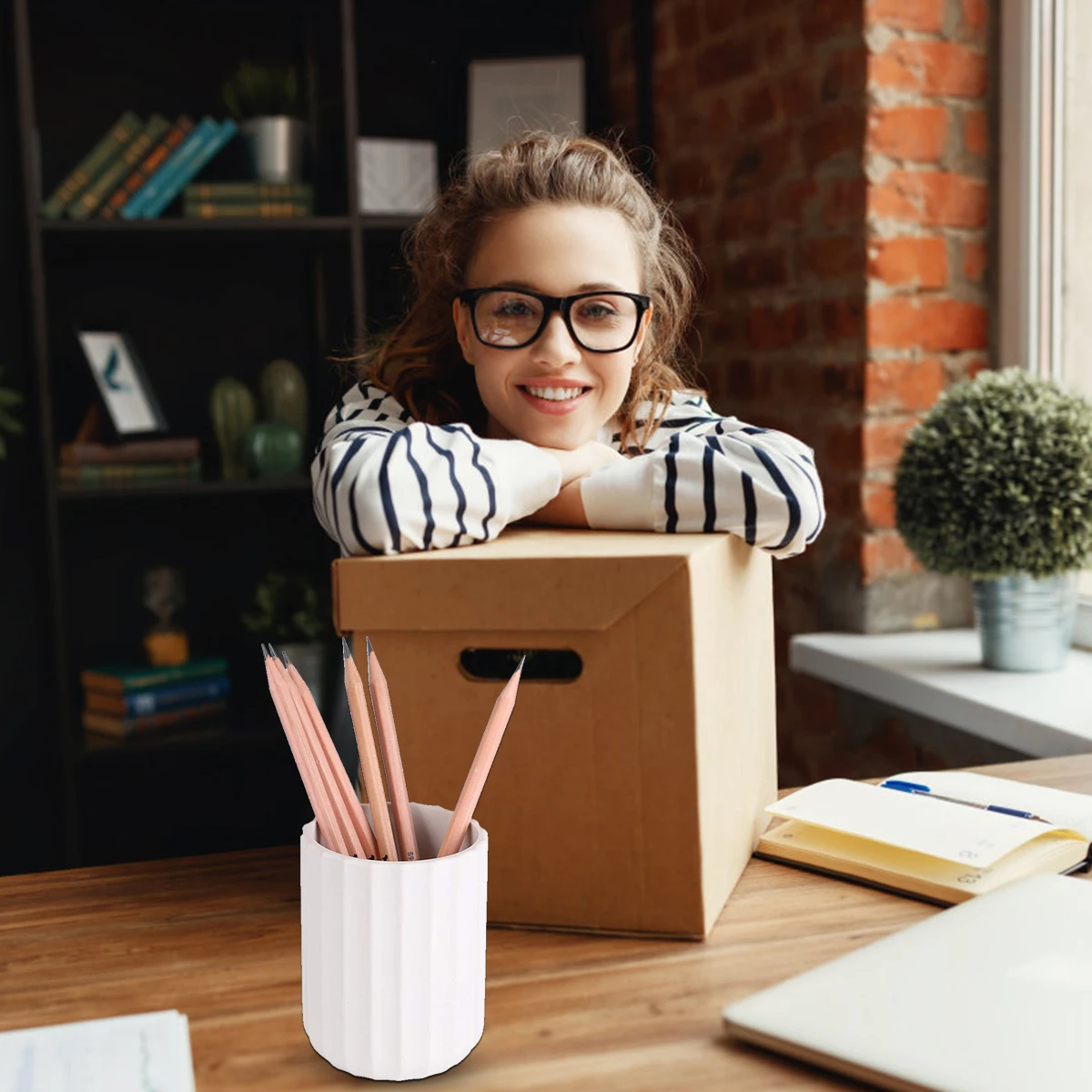 

1Pcs Silicone Pen Holder Storage Box for Pens Brushes Keys Ruler Organizer Stationery Container Desk Tidy Home Office School Use