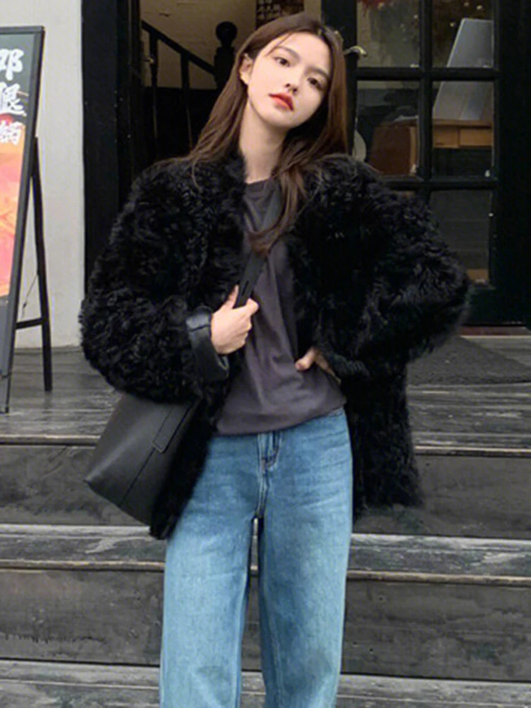 DEAT Fashion Black Lamb Fur Jacket Women\'s Round Neck Loose Long Sleeve Thick Plush Coat Winter 2024 New Tide 7AB6281