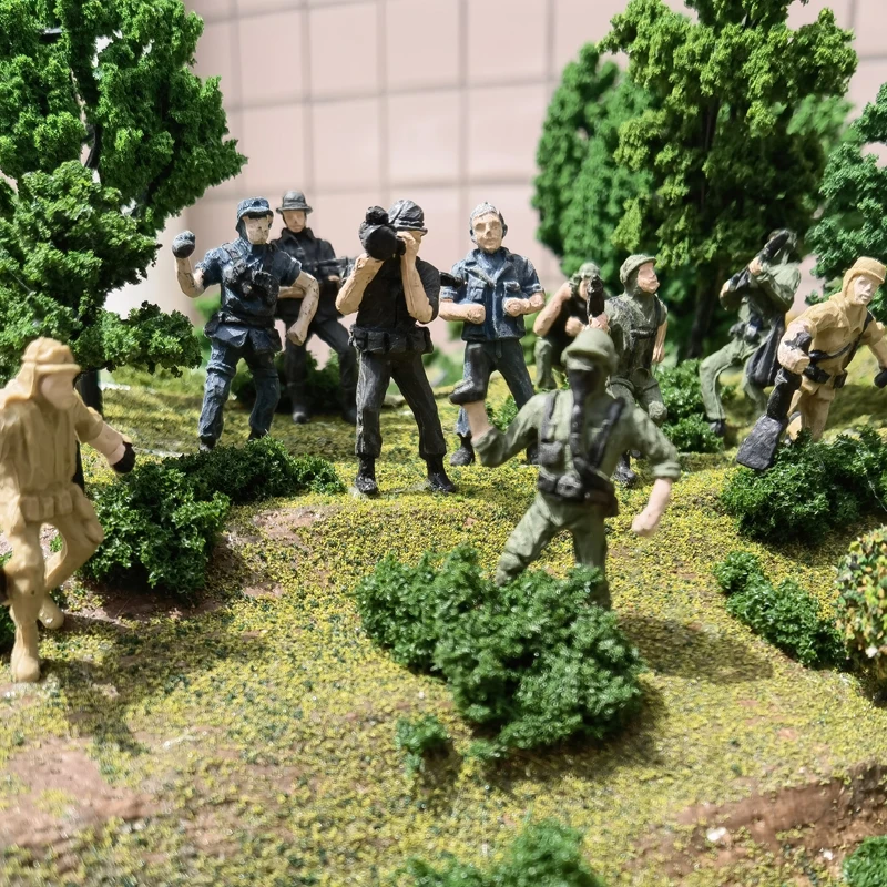 

11pcs Model soldier sand table figure model mercenary character military sand table decoration micro-landscape decration