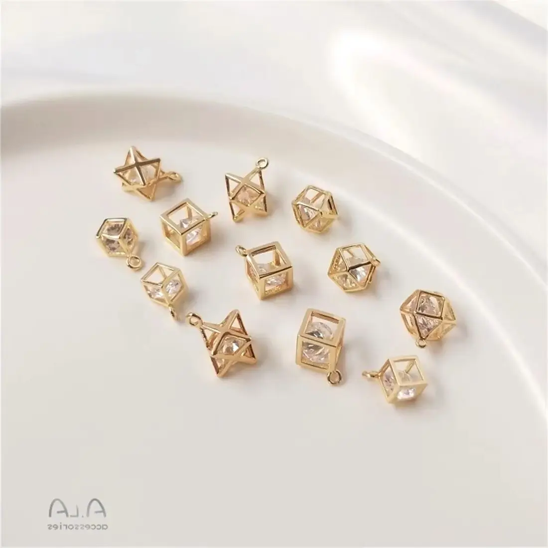 

14K Gold-plated Zircon Crystal Solid Square Pendant Smart Pendant Diy Earrings Necklace Jewelry Pendant C376