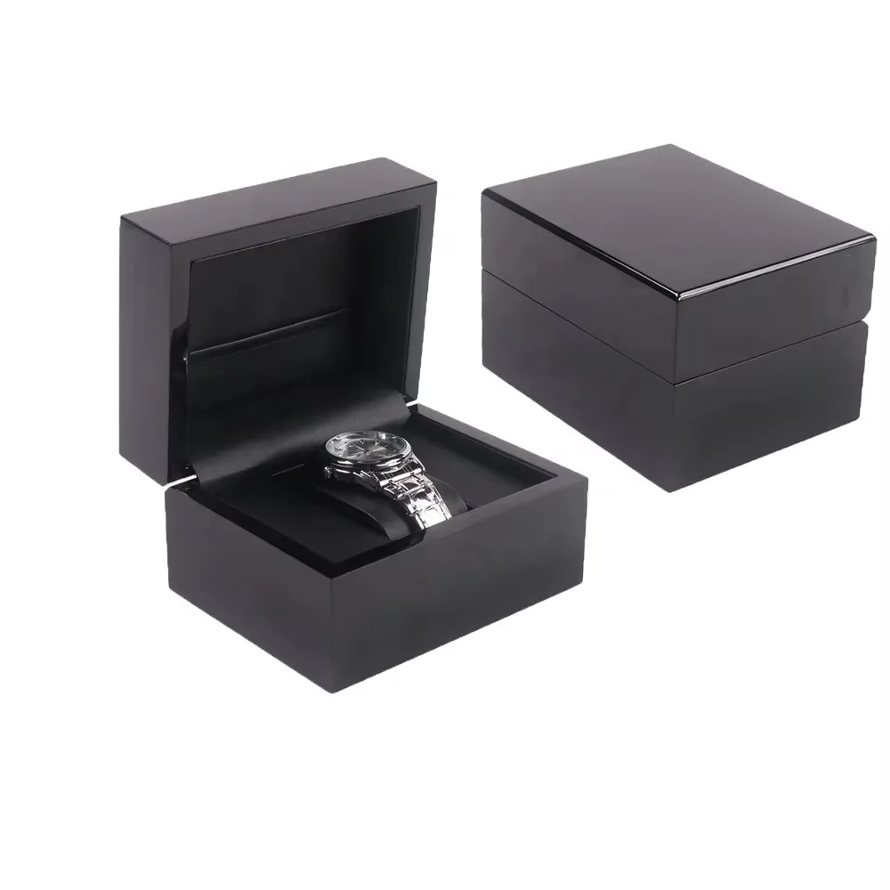 Luxury Black Wooden Lacquer Finished Painting Watch Package Box PU Leather Pillow Inner with  Gift Case for Travel Watch Boxes