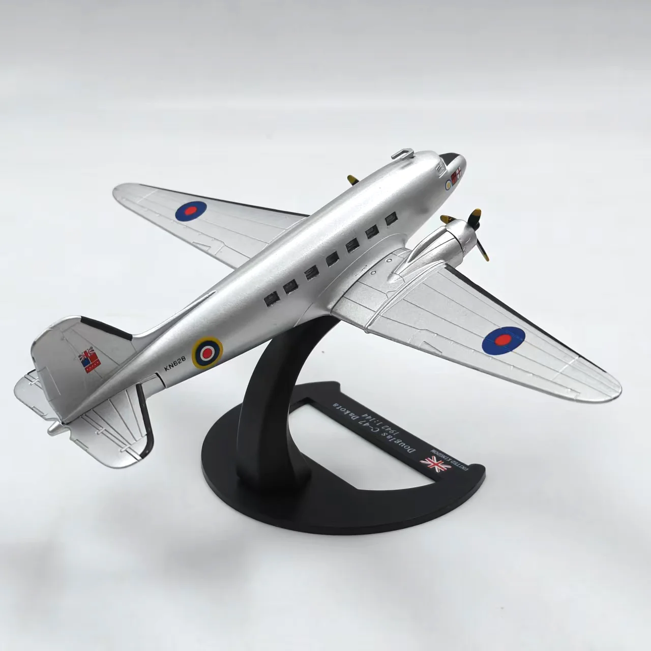 دييكاست 1/144 مقياس الحرب العالمية الثانية القوات الجوية البريطانية C47 النقل سبيكة نموذج طائرة تحصيل لعبة هدية تذكارية العرض #4
