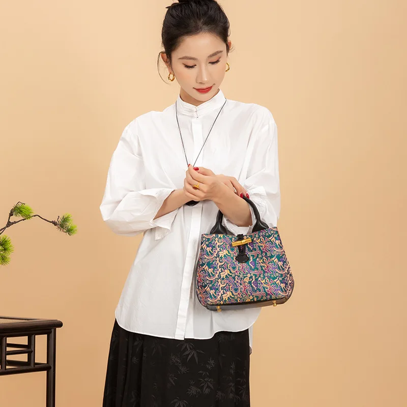 Novo estilo chinês estilo nacional bolsa feminina literária e retro de um ombro oblíqua span bolsa