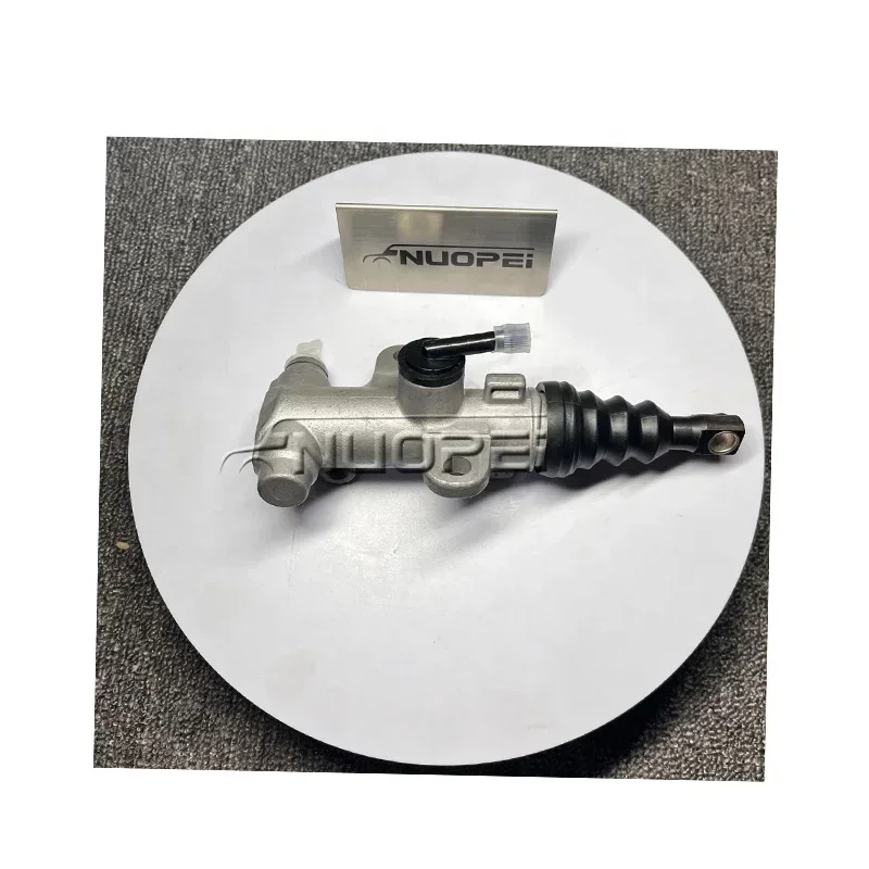 European Auto Spare Parts Scani Clutch Master Cylinder Oem 2424254 KA1000629323 for Truck