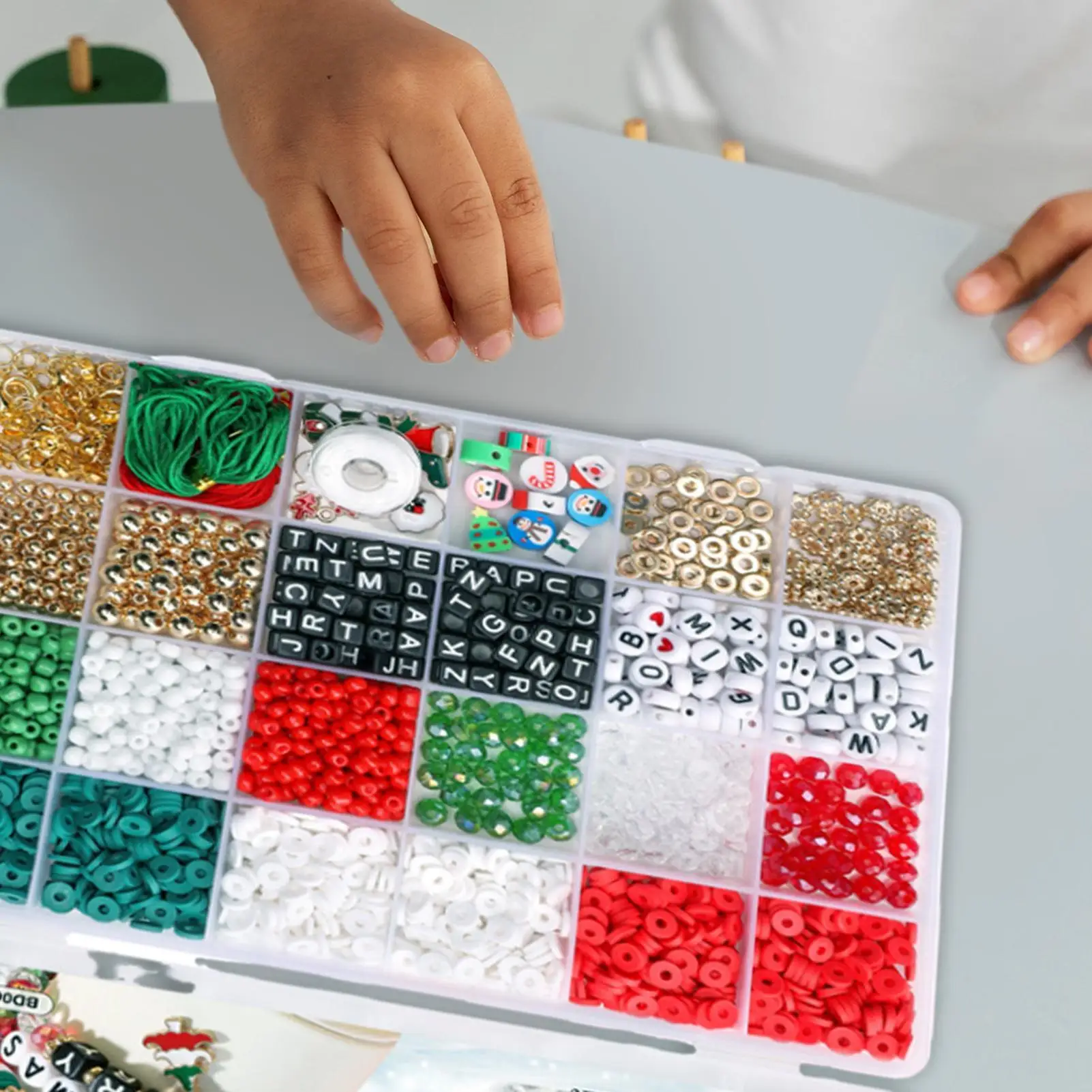 Kit per creare gioielli natalizi Fiocchi di neve Divertenti decorazioni fatte a mano Kit per realizzare braccialetti con perline per compleanni Halloween Vacanze in casa Nuovo