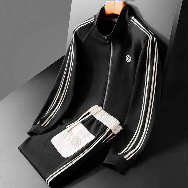 

Осень/Зима 2025 г., повседневный спортивный костюм с толстой контрастной лентой, мужская куртка с воротником-стойкой, брюки на шнурке, комплект из 2 предметов