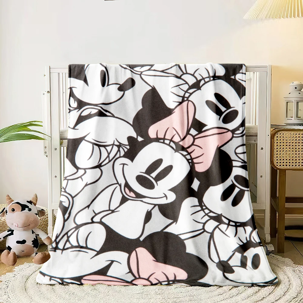 Mickey and Minnie Cartoon flannel thin blanket. Four seasons blanket. for sofa, beds, living room, travel picnic blanket gifts