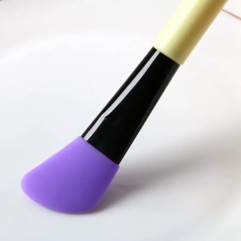 1Pc Silicone Facial Mud Mask Brush Home Salon Silicone Face Mask Mixing Brush for Facial Skin Care Soft Mask Beauty Tools