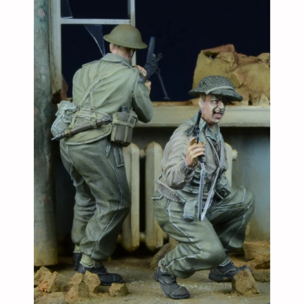 1/35 Resin Model Figure Kits GK , Two People，No Scene，Military Theme，Unassembled And Unpainted,302RQC