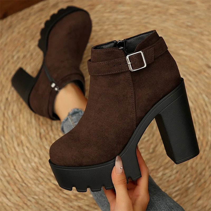 

Женские ботильоны на высоком каблуке на платформе, элегантная обувь на массивном каблуке, женские зимние модные туфли-лодочки 2025 года, ботинки челси на молнии, замшевые Mujer Zapatos