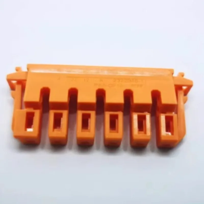 2322948-1 Componente de conector elétrico, acessório de terminal isolado para chicote de fios/eletrônicos automotivos/industriais