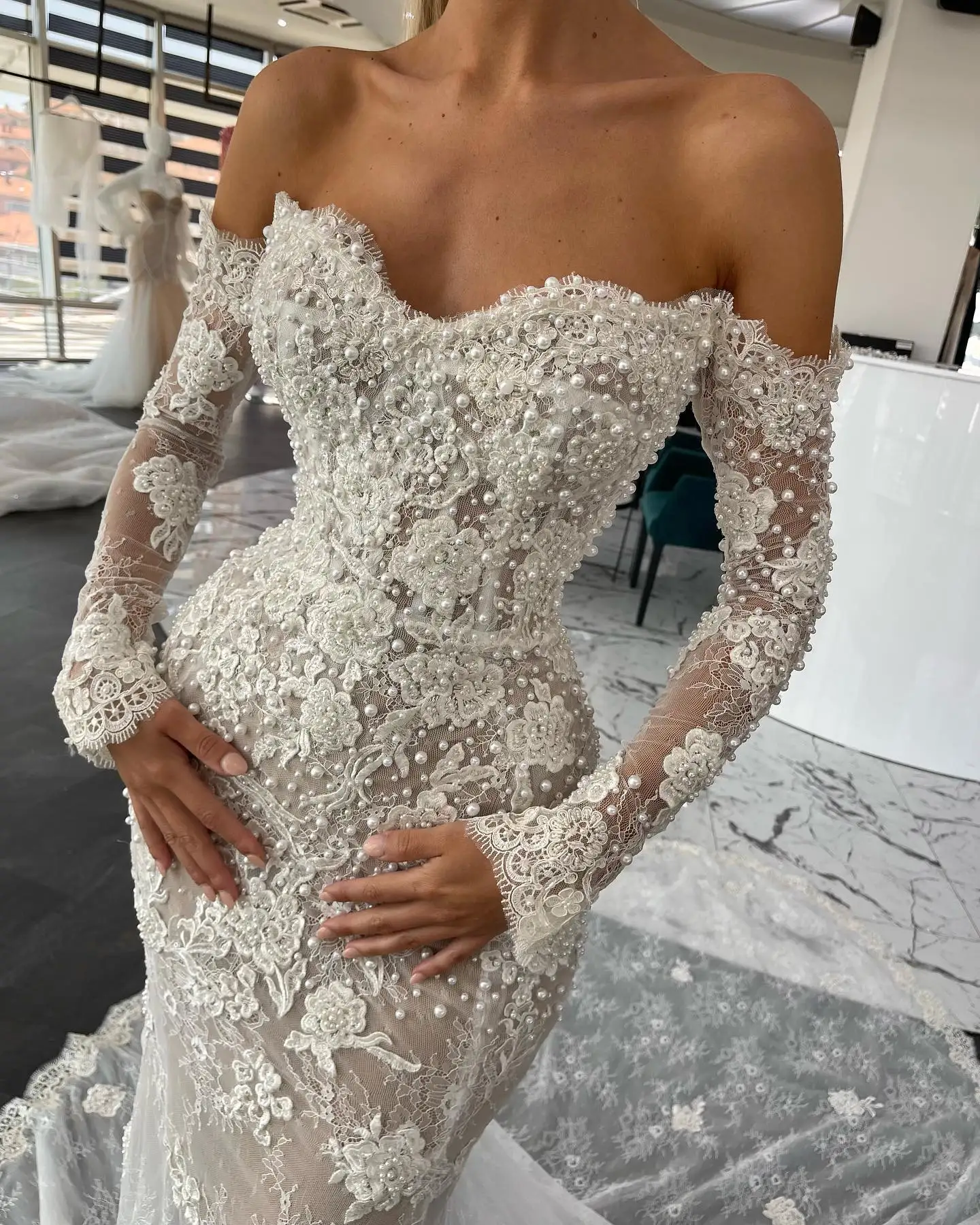 Customized Elegant Mermaid Wedding Dresses Beads Appliques Lace Bridal Gowns Sweep Train Long Sleeves Vestidos De Novia 2025