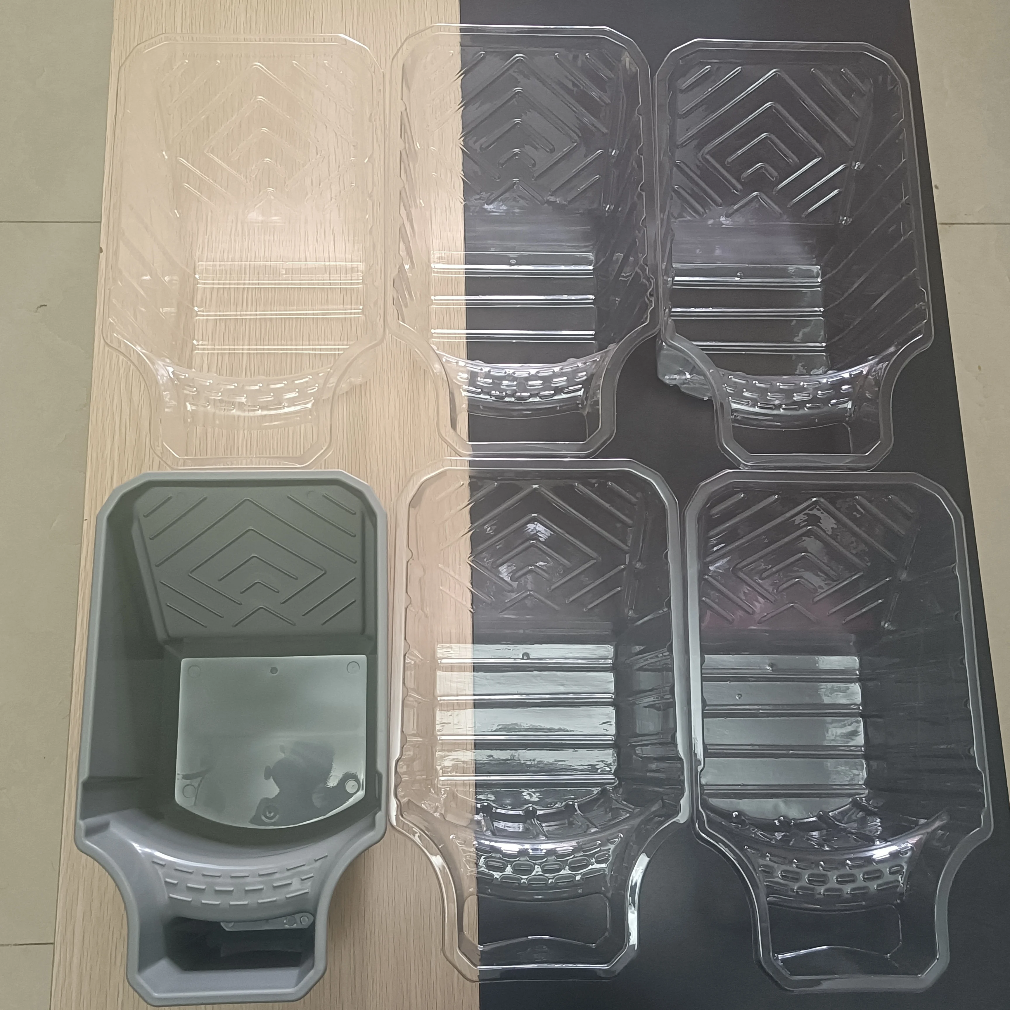 6-Piece Paint Cup Set, 1 Plastic Paint Cup + 5 PET Replacement Transparent Pads for Convenient and Durable Use