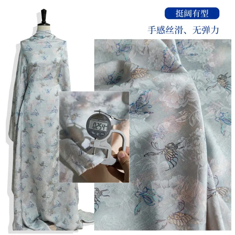 

Elegant and satin fabric for Hanfu cheongsam skirt garments made of rayon gauze silk jacquard