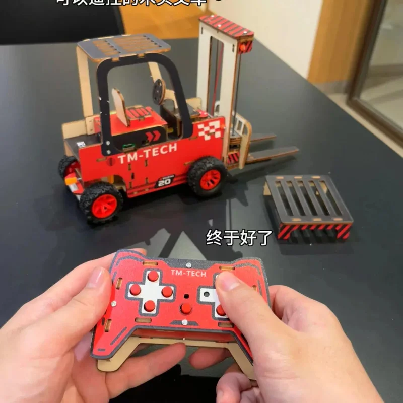 Remote Control Transport Truck Simulation DIY RC Forklift Model Buildin Kits Engineering Crane Handcraftdiy Gift for Boys