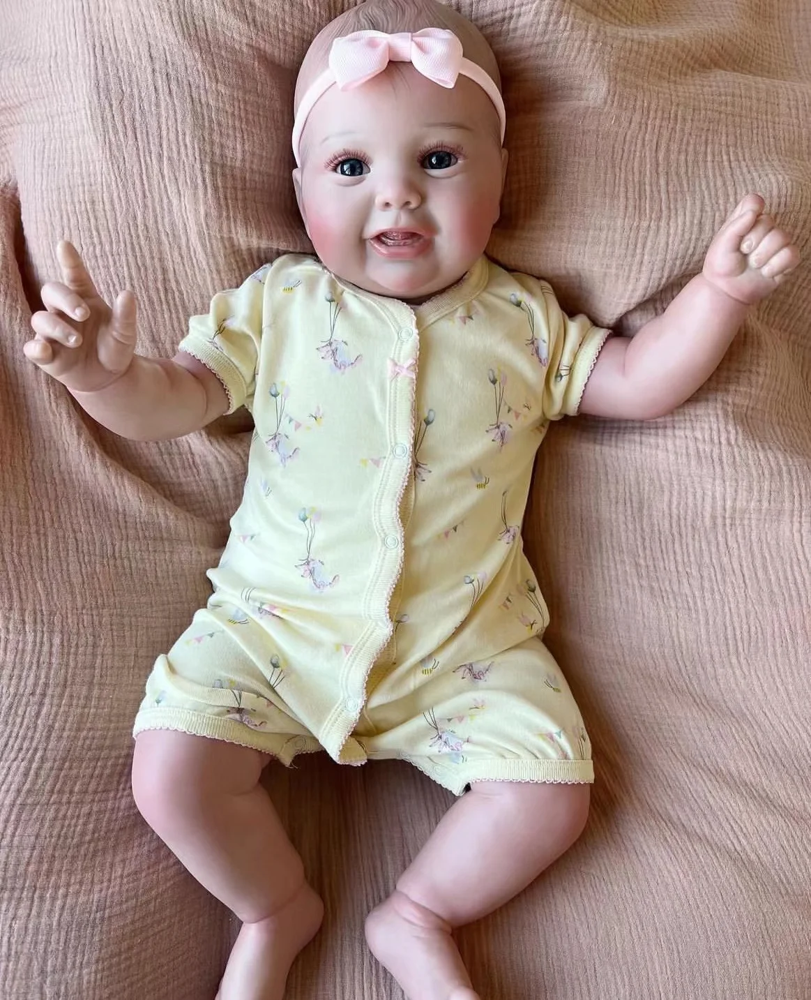 SANDIE 24 インチ リボーンベビードール コディ 手描きの髪付き 3D スキン 完成品人形 実物写真 クリスマスギフト