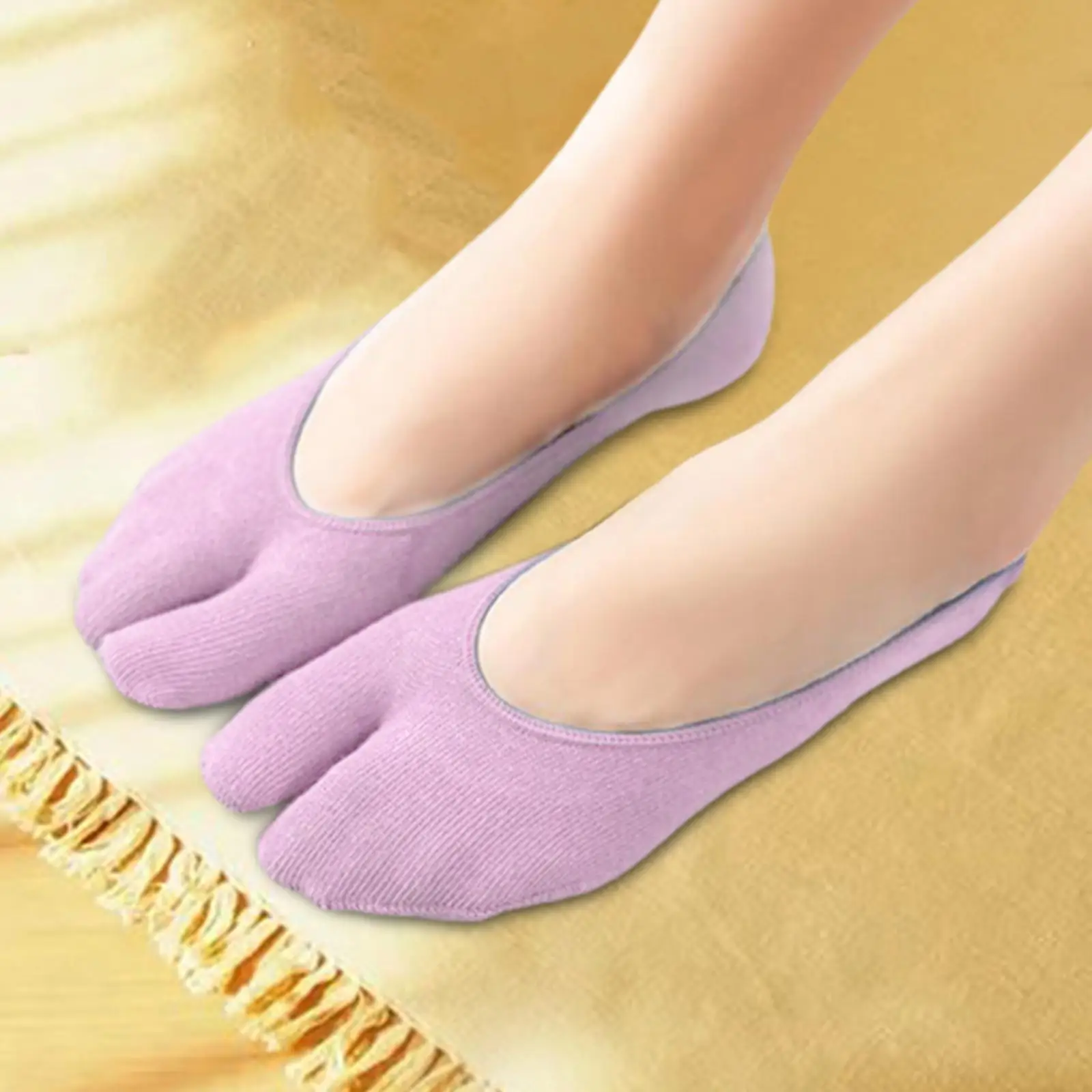 جوارب نسائية قطنية بتصميم مقسم لأصابع القدم ماصة للعرق ومقاومة للانزلاق لأحذية القوارب والأحذية الرياضية