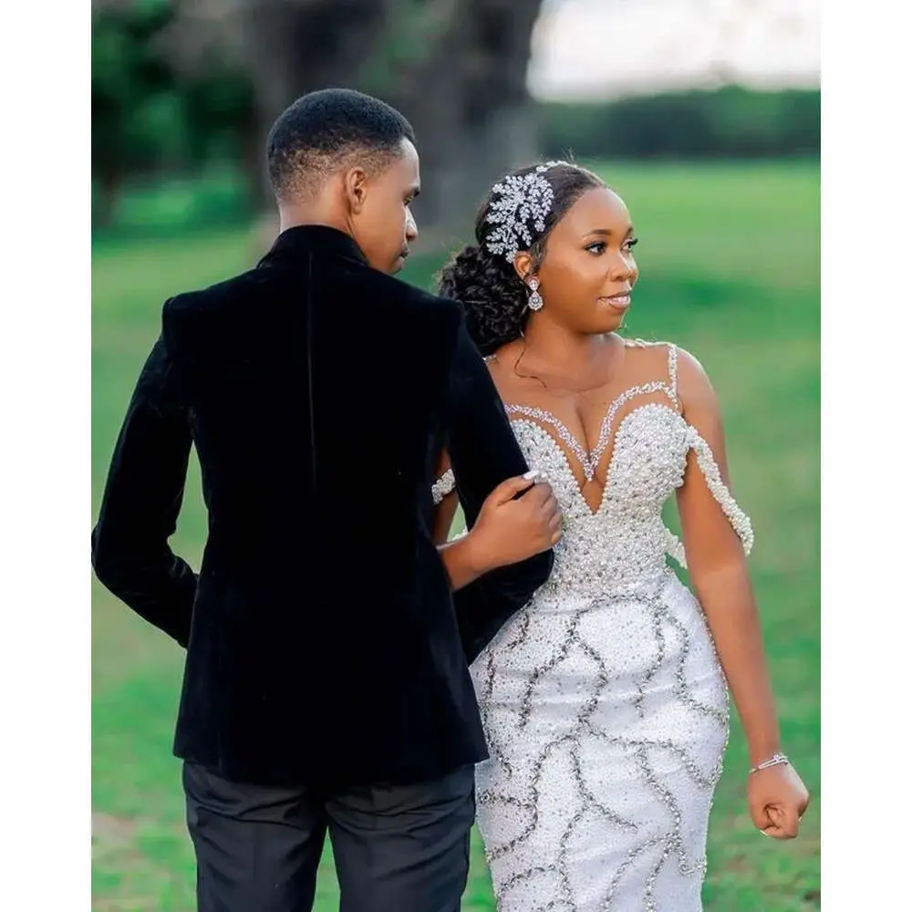 

Customized Plus Arabic Size Mermaid White Wedding Dress Crystals Pearls Luxurious Bridal Gowns Dresses